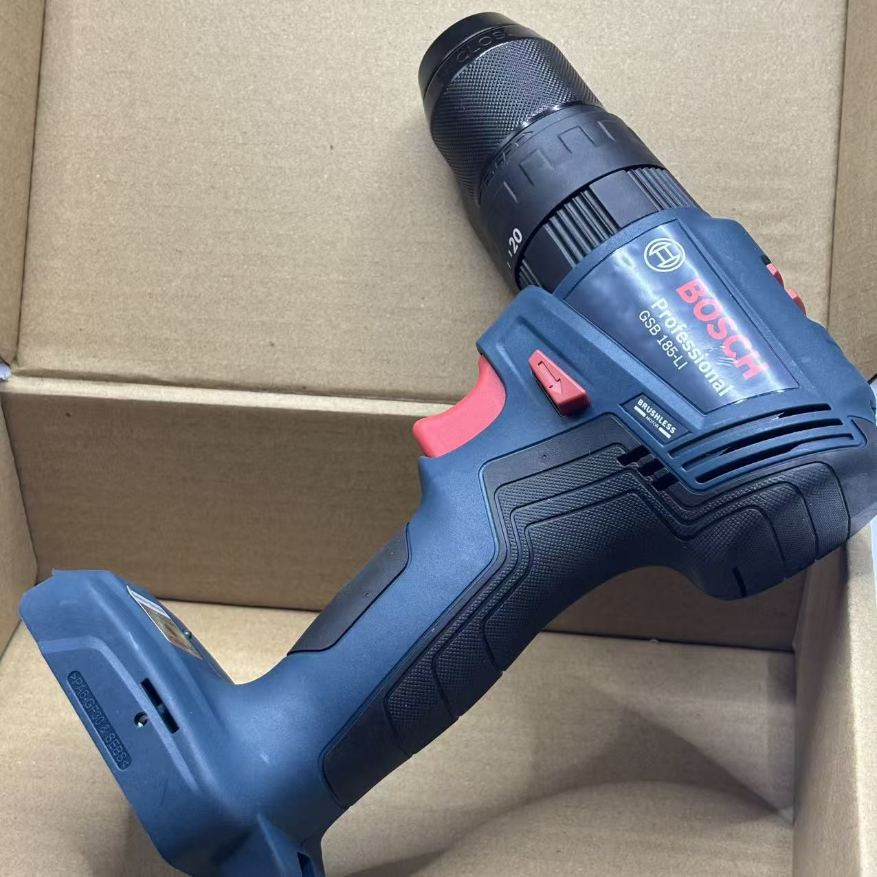 مثقاب كهربائي لاسلكي متعدد الو - مراجعة Bosch Drill Gsb 18V وسعره